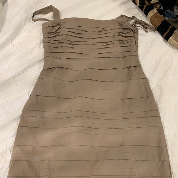 BCBG - Picture 2 of 4